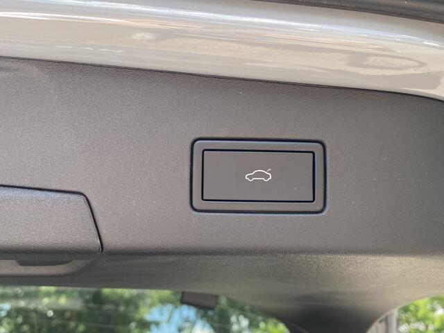 Volkswagen ID.5 Pro 77 kWh MEMORY SEAT | PANO | 360 CAMERA