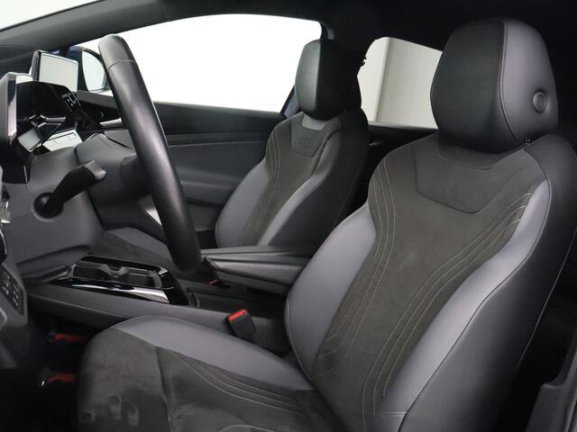 Volkswagen ID.5 Pro 77 kWh | Trekhaak | Stoelverwarming | Matrix LED | Camera | Carplay | Keyless | Stuurverwarming | Adaptive cruise | Navigatie | 20'' | Park Assist