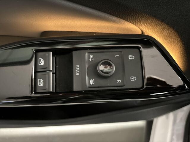 Volkswagen ID.5 Pro 174pk 77 kWh · 360 Camera · Keyless · Apple/Android Car Play · Elek Voorstoelen · Elek. Trekhaak · 19'' Inch ·