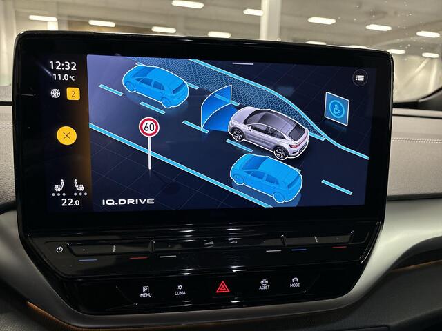 Volkswagen ID.5 Pro 174pk 77 kWh · 360 Camera · Keyless · Apple/Android Car Play · Elek Voorstoelen · Elek. Trekhaak · 19'' Inch ·