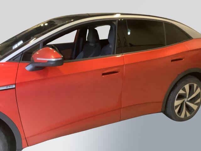 Volkswagen ID.5 Pro 77 kWh | Stoel- en stuurwielverwarming | Achteruitrijcamera | 20 inch velgen | Getint glas | Navigatie
