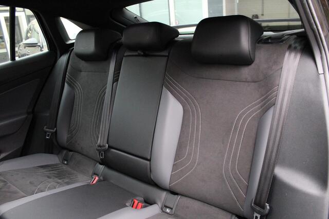 Volkswagen ID.5 Pro 77 kWh SOH 97% - Head-up - Trekhaak - Warmtepomp