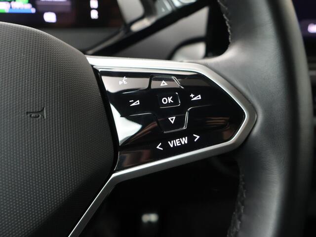 Volkswagen ID.5 Pro 77 kWh | 204 PK | SoH 93% | Matrix LED koplampen | Navigatiesysteem | Adaptive cruise control | 20" LM velgen |