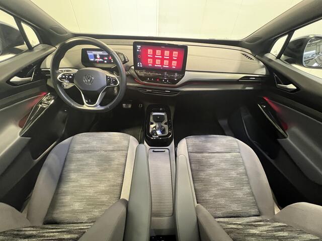 Volkswagen ID.5 Pro 77 kWh SOH 96% | Android/Apple Carplay | LM Velgen 21" | Voorstoelen/Voorruit Verwarmd | Cruise Control Adaptief | Achteruitrijcamera | Airco |