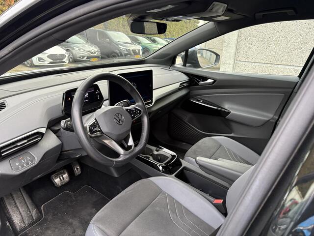Volkswagen ID.5 Pro Business 77 kWh | Stoelverwarming | Camera | Elektrische achterklep | Adaptive cruise control