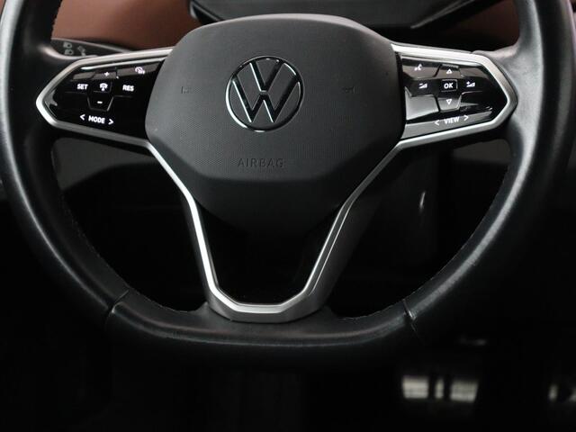Volkswagen ID.5 Pro 77 kWh | SOH 94% | Stoelverwarming | Adaptive cruise | Carplay | Navigatie | 19'' | Parkeerhulp | Full LED | Stuurverwarming