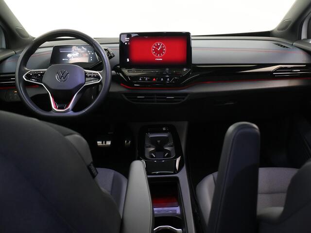 Volkswagen ID.5 GTX 77 kWh | SOH 94% | 1ste eigenaar | Volledig Dealer Onderhouden | IQ LIGHT | HUD | Navigatie | Camera | DAB | Stoel/Stuurverwarming | Adaptieve Cruise Control | Panoramadak | Trekhaak |