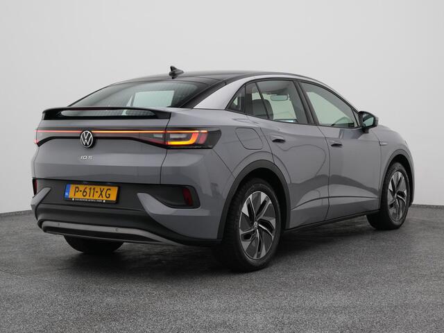 Volkswagen ID.5 Pro 77 kWh | ADAPTIVE | WARMTEPOMP | STOEL- EN STUURVERW.