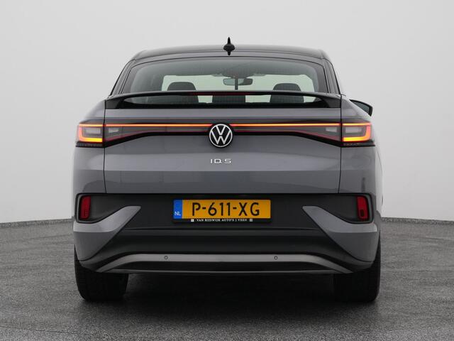 Volkswagen ID.5 Pro 77 kWh | ADAPTIVE | WARMTEPOMP | STOEL- EN STUURVERW.