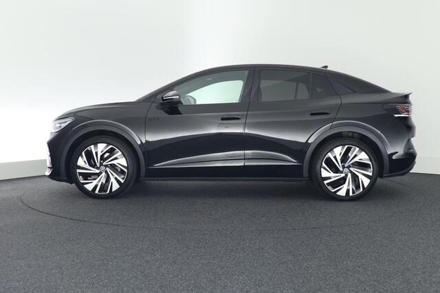 Volkswagen ID.5 GTX 299pk 4Motion 77 kWh SOH 91% Sportstoelen HUD Panoramadak Adaptive Demping Memory Panoramadak