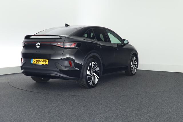 Volkswagen ID.5 GTX 299pk 4Motion 77 kWh SOH 91% Sportstoelen HUD Panoramadak Adaptive Demping Memory Panoramadak