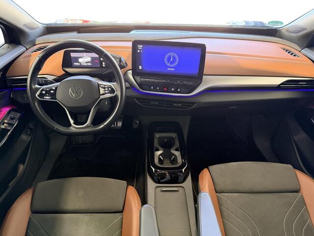 Volkswagen ID.5 Pro 77 kWh | All-in prijs incl. 12 mnd BOVAG garantie | Elek. Trekhaak | Panoramadak | IQ Light | 3D Camera | HUD