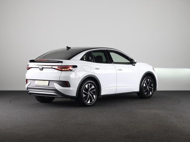 Volkswagen ID.5 Pro Business 77 kWh accu. 210 kW / 286 pk SUV Elek | 360 Camera | Led matrix | Navigatie | Elektrische Achterklep | Panoramdak | Stoelverwarming |