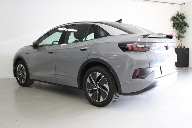 Volkswagen ID.5 Pro 77 kWh | STOEL+STUUR/VERW | SFEER | DAB-RADIO | NAVIGATIE | PDC-V/A | LED | 19'LMV |
