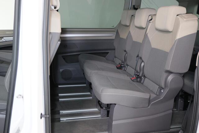 Volkswagen MULTIVAN 1.4 eHybrid L1H1 Life, 7-Persoons, Trekhaak, Panoramadak, Apple Carplay/Android Auto, Achteruitrijcamera,