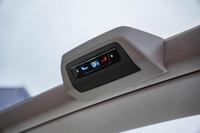 Volkswagen MULTIVAN 1.4 eHybrid 218PK L2H1 Style Panorama dak