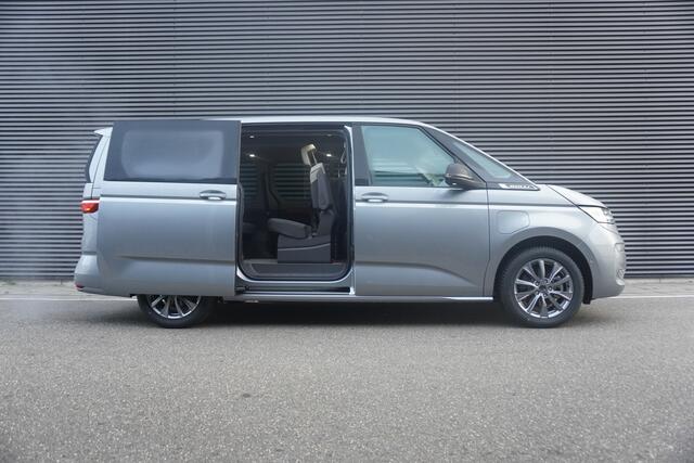 Volkswagen MULTIVAN 1.5 eHybrid L2 Bulli Edition 4-Motion, IQ Light koplampen, 7-persoons Vis-a-Vis, Navigatie, Trekhaak