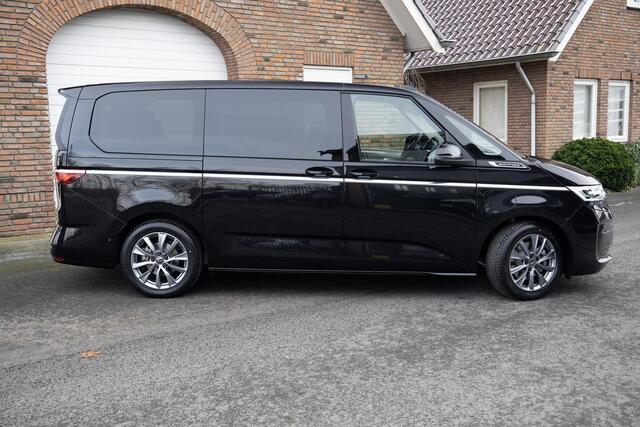 Volkswagen MULTIVAN Lang 1.5I PHEV Style L2 4-Motion Panoramadak Leder Trekhaak Area view