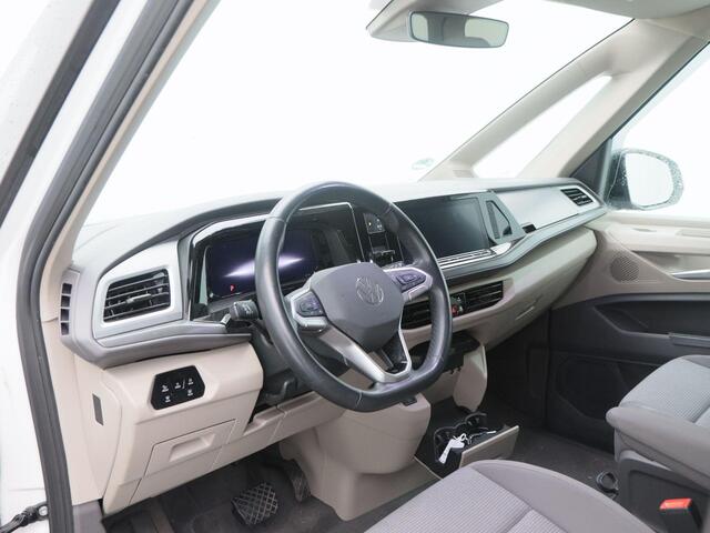 Volkswagen MULTIVAN 1.4 eHybrid 218 Pk Automaat L2H1 Style | 6 Peroons | Stoelverwarming | Camera | Climatronic | Cruise Control | CarPlay | Navigatie | 17 Inch | 55.389 Km !!