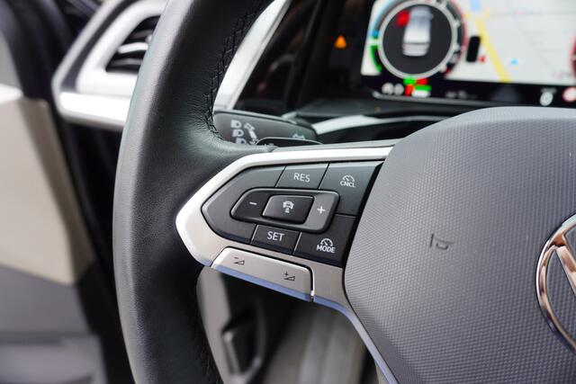 Volkswagen MULTIVAN INCL. BTW 1.5 eHybrid L2 Bulli Edition 4Motion 4x4 7-zits Panoramadak Apple Carplay Camera Parkeersensoren Digitaal dashboard LED