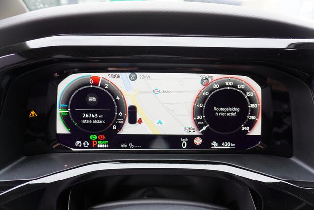 Volkswagen MULTIVAN INCL. BTW 1.5 eHybrid L2 Bulli Edition 4Motion 4x4 7-zits Panoramadak Apple Carplay Camera Parkeersensoren Digitaal dashboard LED