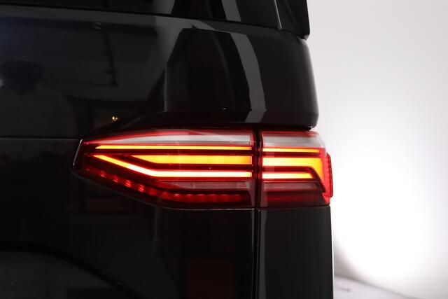 Volkswagen MULTIVAN 1.4 eHybrid L1H1 Energetic 7-Persoons Panoramadak, Harman&Kardon, Volleder, Stoelverwarming/Ventilatie, SOH 90%