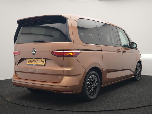 Volkswagen MULTIVAN 1.4 eHybrid L1H1 Style 7 Persoons PHEV 218pk | Trekhaak Af Fabriek | Panodak | Alcantara Sportstoelen & Stuur Verwarmd | Adaptive Cruise | Camera | IQ Light | Apple Carplay | Blis | Navigatie | DAB | Plug In Hybrid |