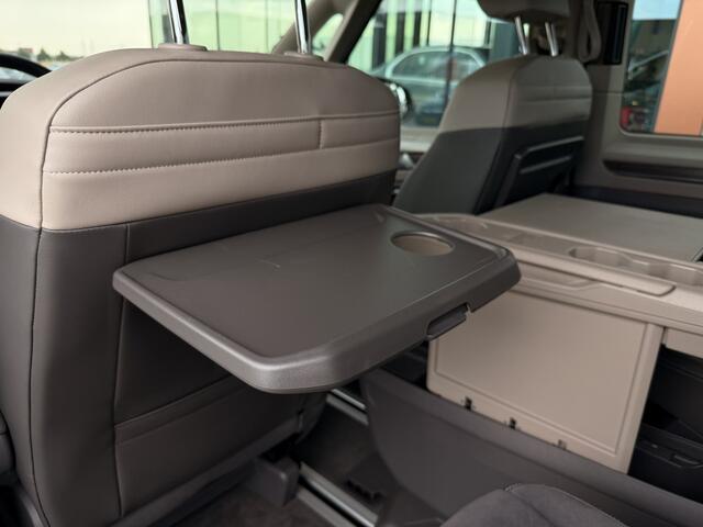 Volkswagen MULTIVAN 1.4 eHybrid L2H1 VIP Style | Elek. Trekhaak | ACC | Lane Assist | Apple Carplay | Elek. Schuifdeuren | Stoel\Stuurverwarming |
