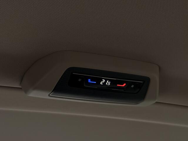 Volkswagen MULTIVAN 1.4 eHybrid L2H1 VIP Style | Elek. Trekhaak | ACC | Lane Assist | Apple Carplay | Elek. Schuifdeuren | Stoel\Stuurverwarming |
