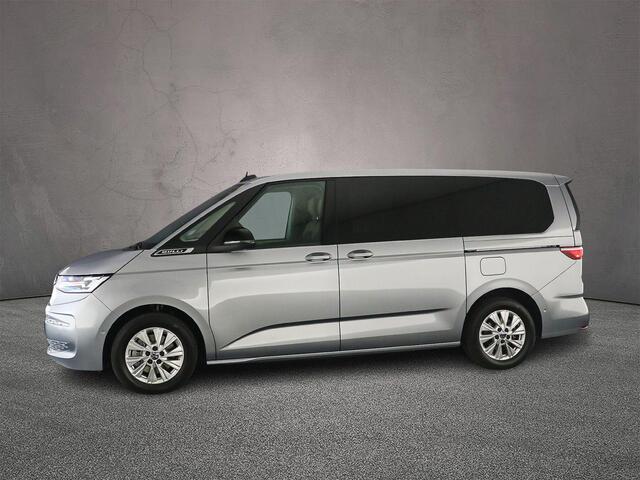 Volkswagen MULTIVAN 1.5 eHybrid L2 4Motion | incl. BTW/BPM ! | 7-zits | IQ Matrix LED Koplampen | Wegklapbare trekhaak | Travel Assist | Elec. achterklep | Multifunctionele tafel | Stoelverwarming