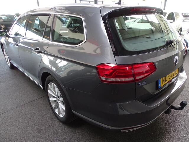 Volkswagen PASSAT Variant 1.4 TSI GTE Connected Series Trekhaak, Navi, Airco Etc