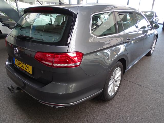 Volkswagen PASSAT Variant 1.4 TSI GTE Connected Series Trekhaak, Navi, Airco Etc