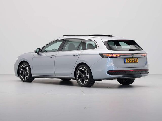 Volkswagen PASSAT Variant 1.5 eTSI 150pk DSG R-Line Business Panorama Navigatie Trekhaak Camera