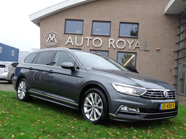 Volkswagen PASSAT Variant 1.4 TSI ACT Business Edition R 6-Bak, Leder Sport Interieur, Multimedia, Navigatie, Airco/ECC, Cruisecontrol, Camera, Stoelverwarming, Parkeersensoren,LM-velgen, Zonneschermen