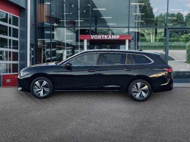 Volkswagen PASSAT 1.5 eTSI DSG BUSINESS TREKHAAK/CAMERA/NAVI/CARPLAY/ACC/STOELVERW