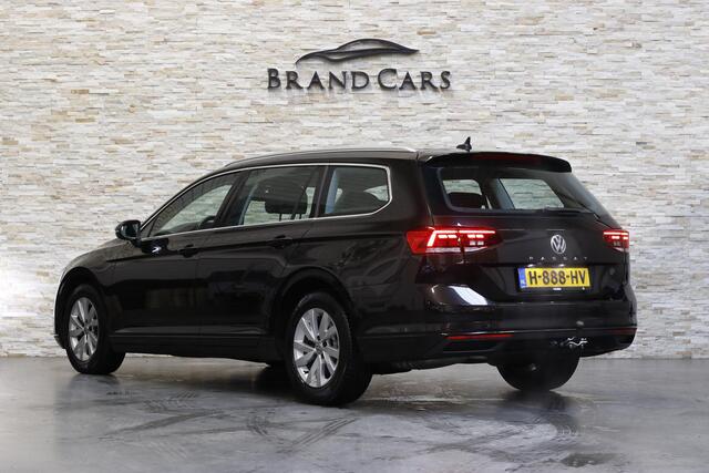 Volkswagen PASSAT Variant 1.5 TSI Comfort Business | NAP | 1E EIGENAAR | DEALER OH | LED | PDC | TREKHAAK |