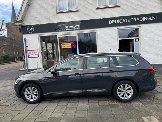 Volkswagen PASSAT 1.5 TSI CL Bns