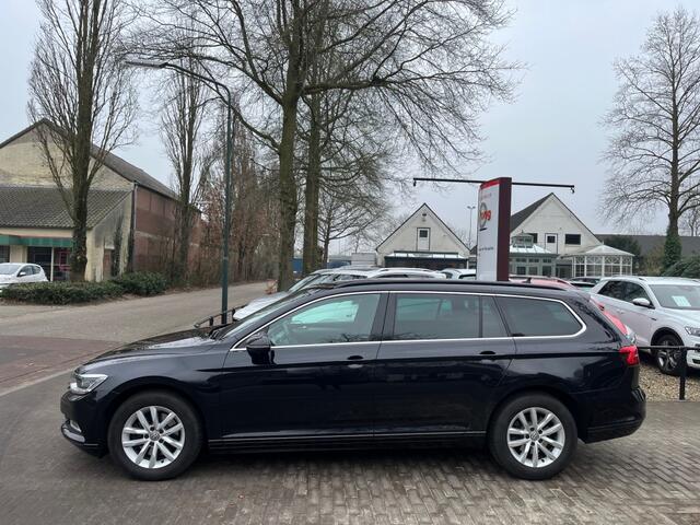 Volkswagen PASSAT VARIANT 1.6 TDI HIGHLINE / ADAP. CRUISE / ELEK. TREKHAAK / NAVI