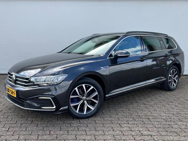 Volkswagen PASSAT 1.4 PHEV GTE, Highline, Virtual, Leder, 1e eigenaar