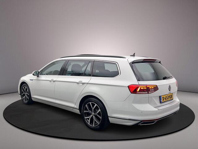 Volkswagen PASSAT Variant GTE Business 1.4 TSI eHybrid 218pk DSG Automaat Panoramadak, Adaptive cruise control, Navigatie, Stoelverwarming, Parkeersensoren, LED koplampen