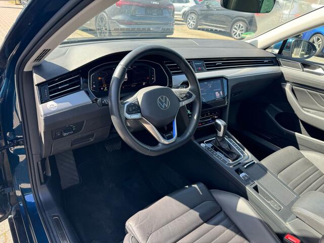 Volkswagen PASSAT Variant 1.4 TSI PHEV GTE Business leer, virtual cockpit, trekhaak, pano