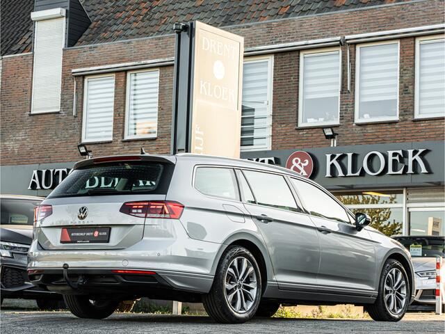 Volkswagen PASSAT Variant 1.5 TSI Business ORG NL TREKHAAK CAMERA VIRTUAL DASH APPLE CARPLAY