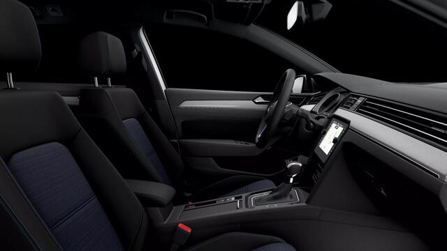 Volkswagen PASSAT Variant 1.4 TSI PHEV GTE Business | Wordt verwacht | Trekhaak | ACC | A. cam |