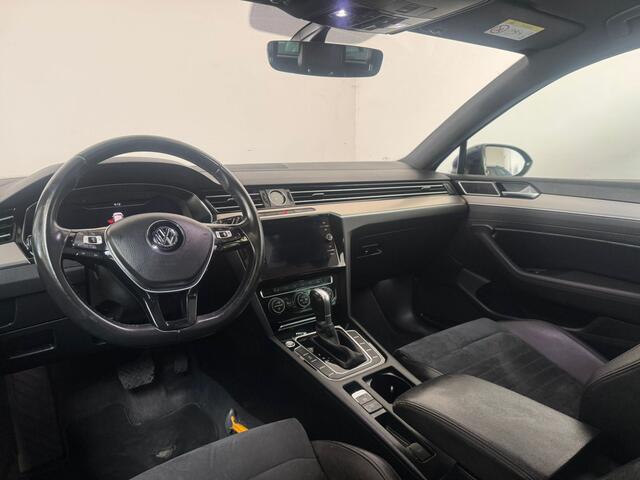 Volkswagen PASSAT Variant R-Line 1.4 TSI ACT Highline Business R