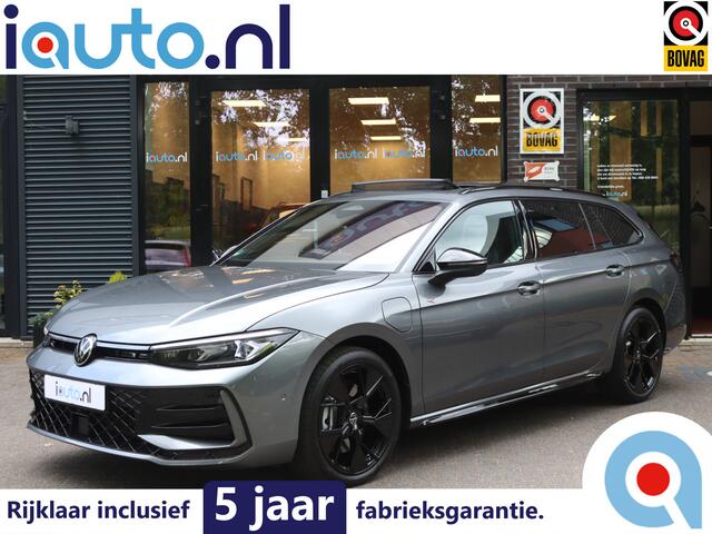 Volkswagen PASSAT Variant 1.5 eHybrid 272PK R-Line Black Style Pano/IQ.Light/360/HK/Head-up/Navi Max/ACC/19"/Trekhaak wegkl.