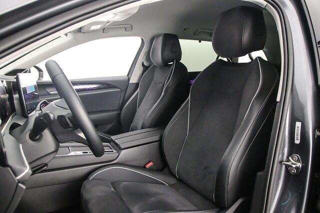 Volkswagen PASSAT Variant Business 1.5 eTSI 150pk DSG Automaat Trekhaak, 360 camera, Harman Kardon audio, Adaptive cruise control, LED matrix koplampen, Achteruitrijcamera, Elektrische achterklep
