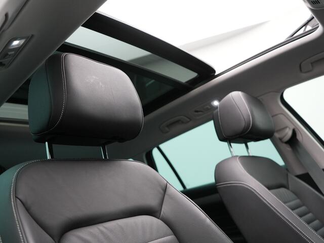 Volkswagen PASSAT Variant GTE Business Plug In Hybrid 218pk PHEV | Panodak | Adaptive Cruise | Lederen Sportstoelen Massage | Camera | Virtual | IQ Drive | Apple Carplay |