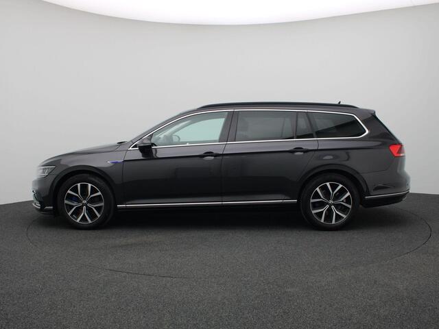 Volkswagen PASSAT Variant 1.4 TSI PHEV GTE Business 218PK DSG full led, trekhaak, head-up display, adaptive cruise met travel assist, keyless, elek. bedienbare achterklep, stoelverwarming voor, achteruitrijcamera, 18" lichtmetaal