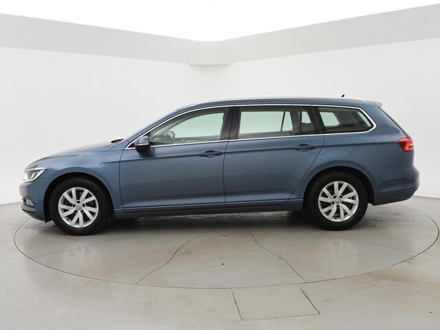 Volkswagen PASSAT Variant 1.6 TDI DSG AUT. COMFORTLINE + APPLE CARPLAY / ADAPTIVE CRUISE / CAMERA / TREKHAAK