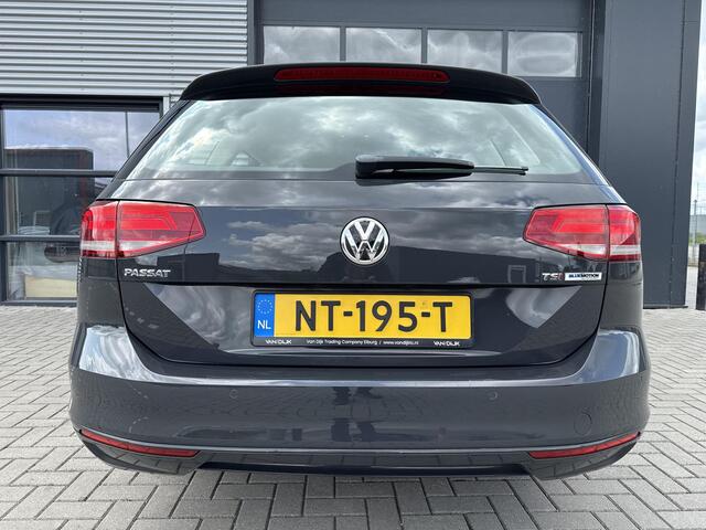 Volkswagen PASSAT Variant 1.4 TSI Business Edition ?Full LED ?Navigatie ?Keyless ?Climate ?Cruise ?Comfortstoelen ?Parkeersensoren ?Lichtmetaal
